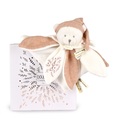 Doudou Darilni set Plišasti crkljivček medvedek s kapico 25 cm roza