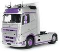 1:24 VOLVO TRUCKS FH GLOBETROTTER XL silver and purple