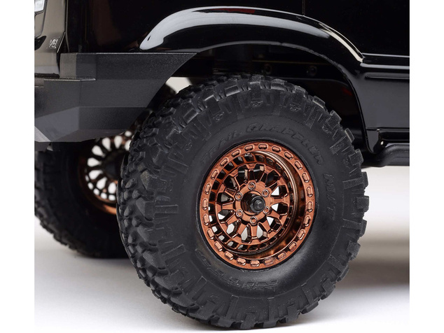 Axial SCX24 Lexus GX 470 1:24 4WD RTR biely