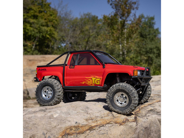 Axial SCX10 III Toyota SR5 1987 4WD RTR peščeni