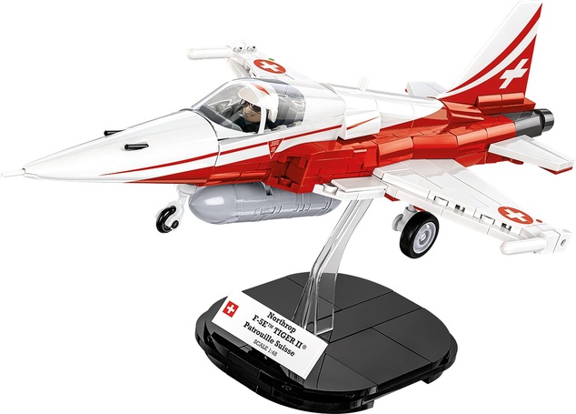 Cobi Northrop F-5E TIGER II Patrouille Suise, 1:48, 320 k