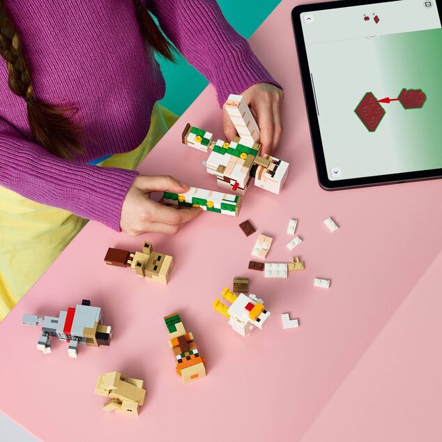 LEGO® Minecraft™ 21592 Kurací džokej a útok v púšti