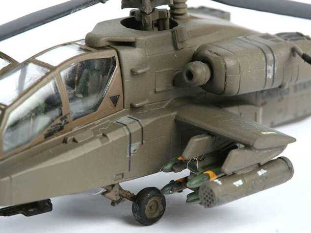 ModelSet vrtulník 64046 - AH-64D LONGBOW APACHE (1:144)