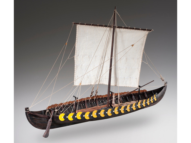 Dušok Vikingská loď Gokstad 1:35 kit