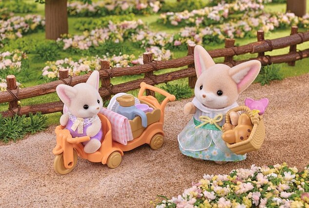 Sylvanian Families Líšky Fenek idú na piknik