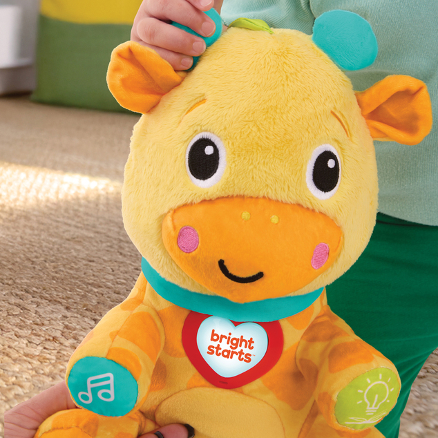 BRIGHT STARTS Interaktivna edukativna igračka Chat &amp; Cuddle Giraffe™, 6m+