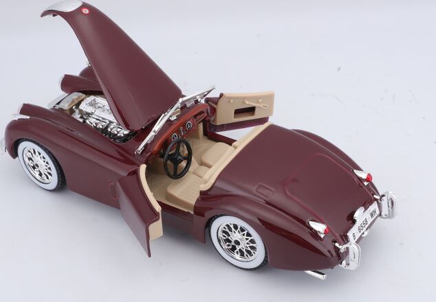 Bburago 1:24 Jaguar XK 120 Roadster (1951) Rot