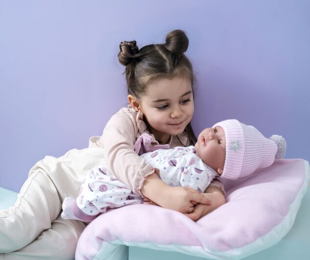 Llorens 74132 NEW BORN - žmurkacia realistická bábika bábätko so zvukmi a mäkkým látkovým