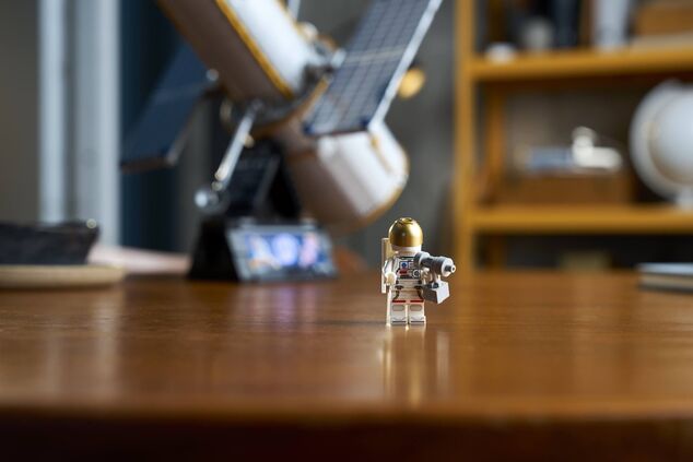 LEGO® Icons 11382 Hubbleův vesmírný dalekohled