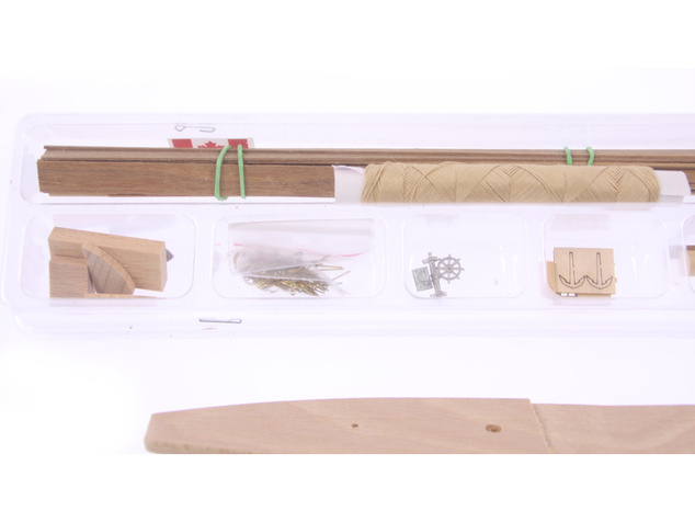 MINI MAMOLI Bluenose 1:160 kit