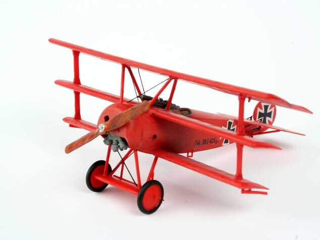 Starter Kit repülőgép 74116 - Fokker DR.1 Triplane (1:72)