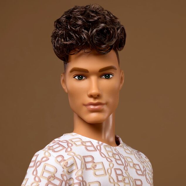 Barbie Signature Basics Modello Ken 10