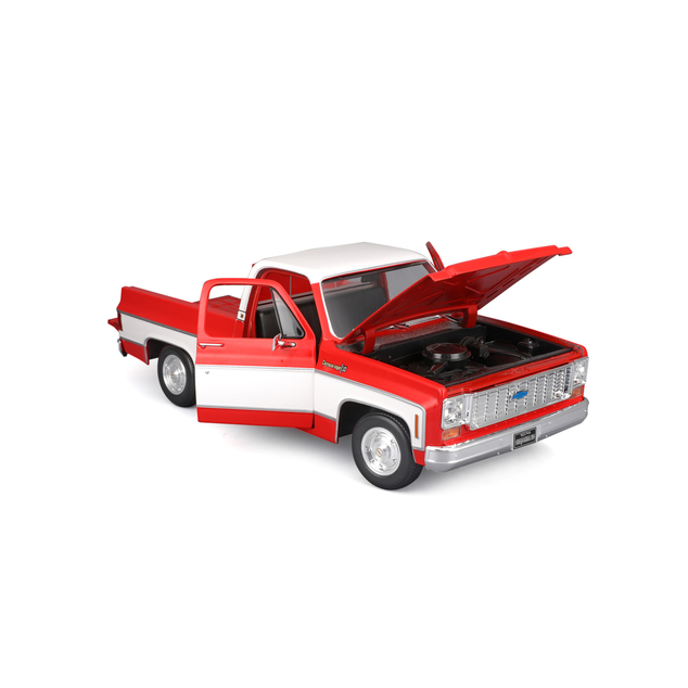 Maisto - 1974 Chevrolet C10 Cheyenne Super, červeno-biela, 1:18