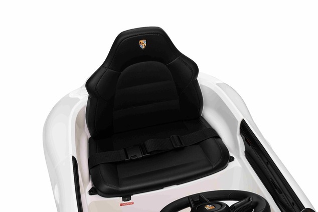 Elektrické autíčko RUF GT 12V, biele, Otváracie dvere, 2.4 GHz diaľkové ovládanie, LED sve