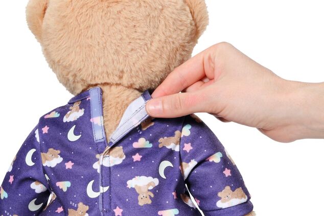 Zapf Medvedík BABY born Svietiace pyžamko