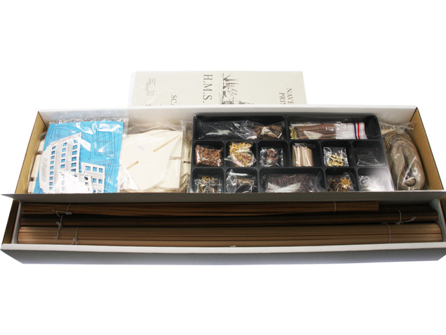 COREL HMS Victory 1765 1:98 kit