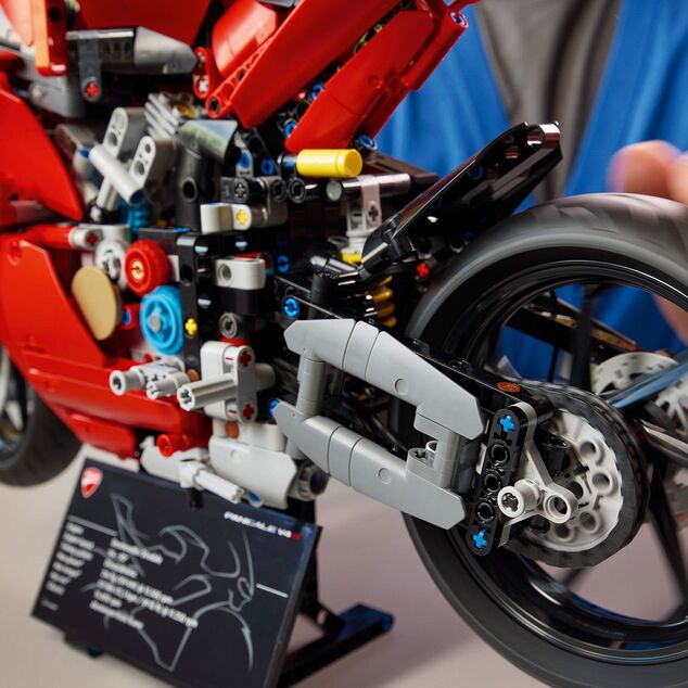 LEGO® Technic 42202 Motocykel Ducati Panigale V4 S