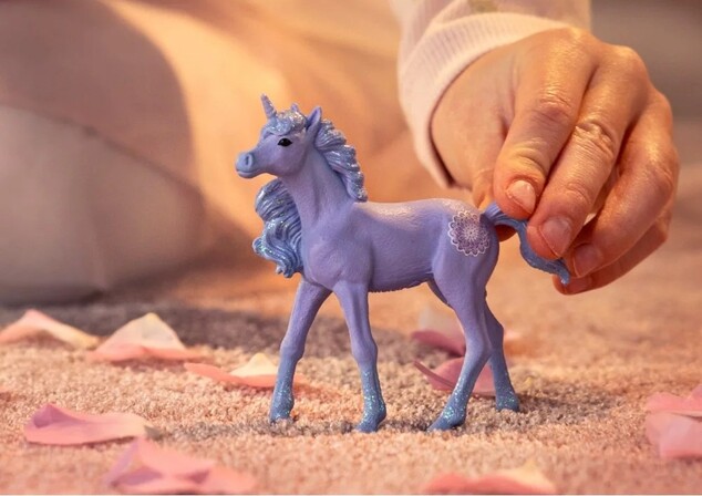 Schleich Mláďa jednorožca Iris