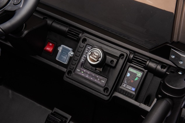 Elektrické autíčko Toyota FJ Cruiser XXL s pohonom 4x4, licencované (Dvojmiestne), čierne,
