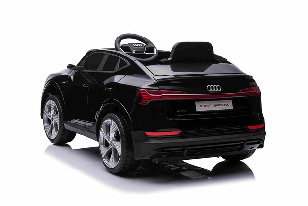Elektrické autíčko Audi E-tron Sportback 12V, čierne, široké jednomiestne sedadlo