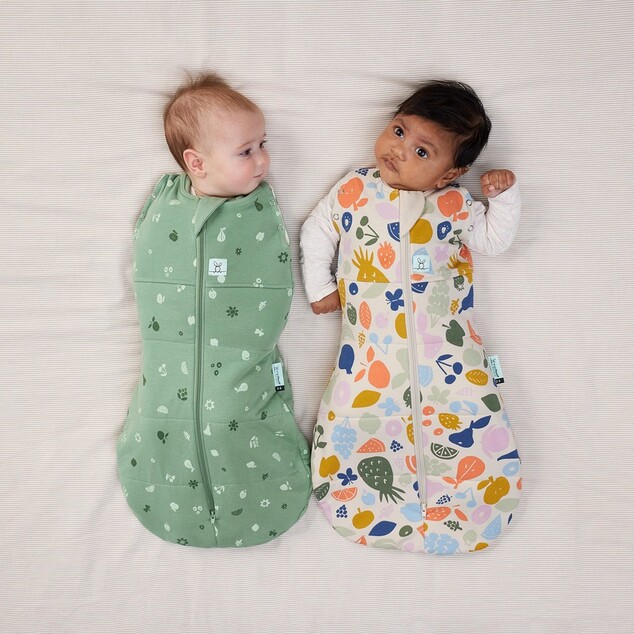 ERGOPOUCH Пелена и спален чувал 2в1 Cocoon Fruit Salad 6-12 м, 8-10 кг, 2,5 tog