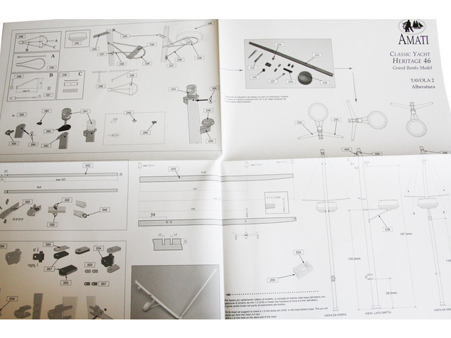 AMATI Grand Banks motorová jachta 1967 1:20 kit