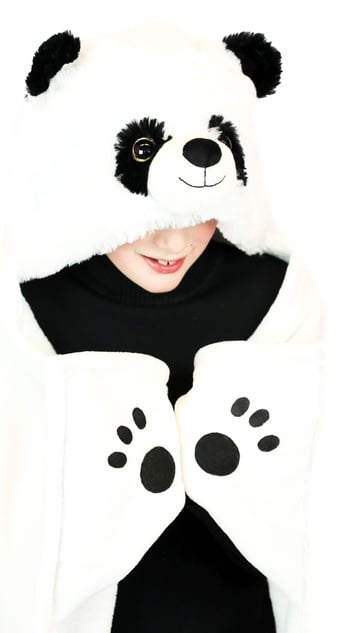 Cozy Noxxiez BL823 Panda - hrejivá deka s kapucňou so zvieratkom a labkovými vreckami