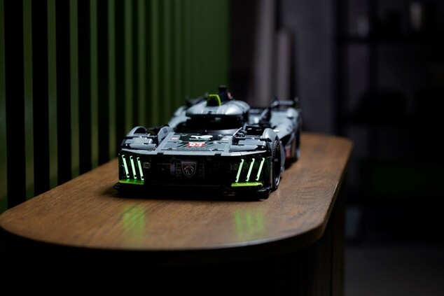 LEGO® Technic 42156 tbd-Technic-IP-Vehicle-4-2023