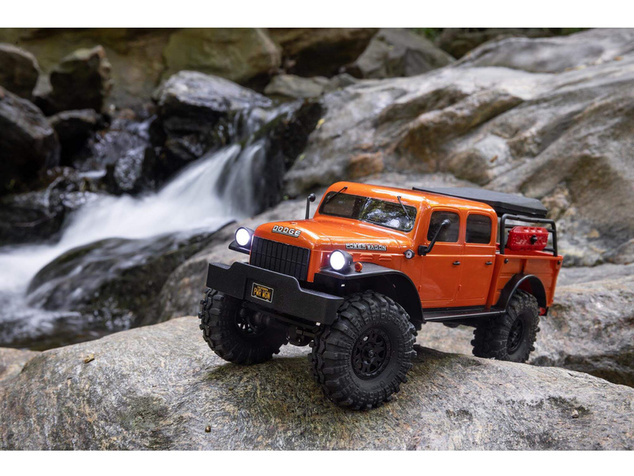 Axial SCX24 Dodge Power Wagon 1940 1:24 4WD oranžový