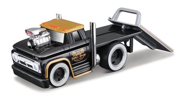 Maisto - Muscle Transports - 1966 Chevrolet C60 Flatbed 1970 Oldsmobile Vista Cruiser, 1:6