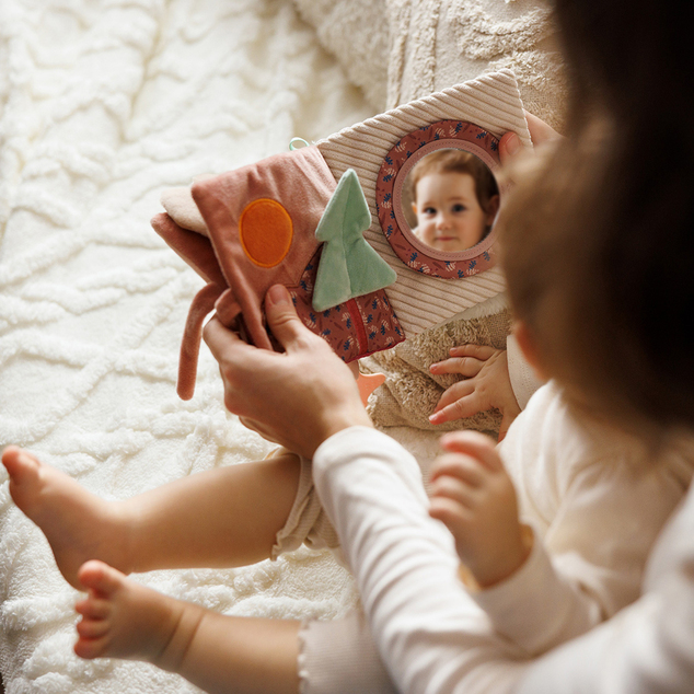 BABYONO Senzorična knjiga Rabbit Karo 0m+