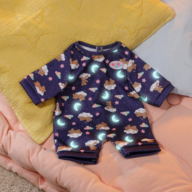 Zapf Medvedík BABY born Svietiace pyžamko