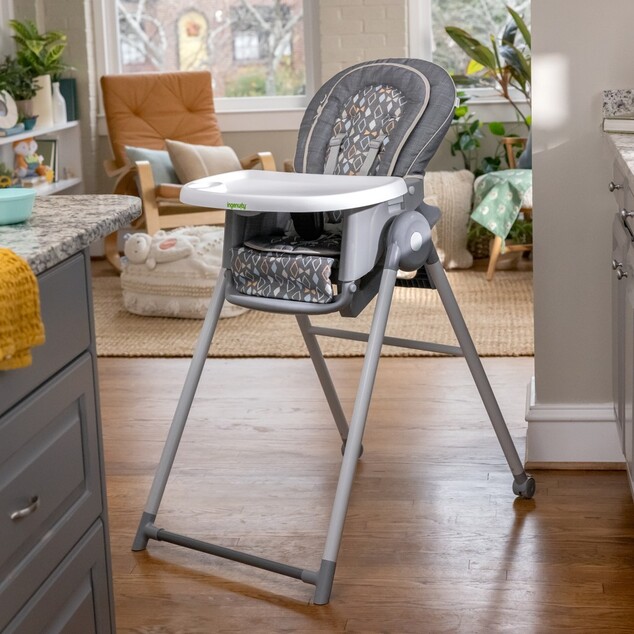INGENUITY Hochstuhl 7-in-1 Proper Positioner™ Parker 0m+ bis 23 kg