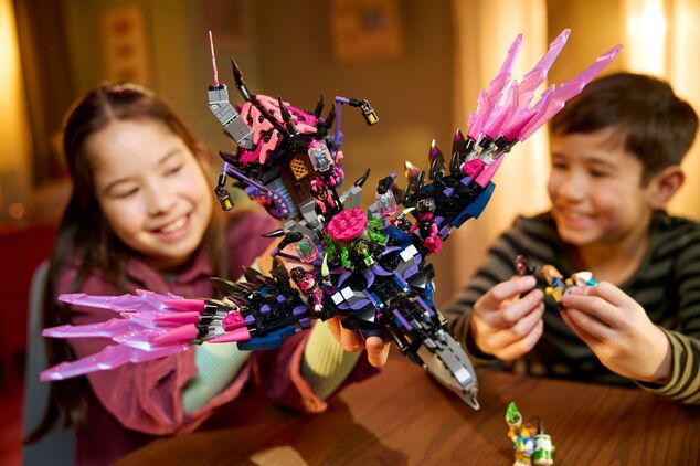 LEGO® DREAMZzz™ 71478 Niebelungenhexe und ihr Mitternachtskrähe