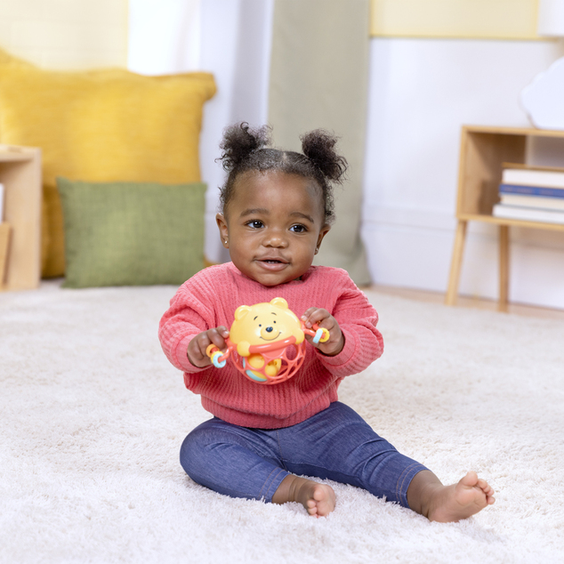 BRIGHT STARTS Giocattolo Oball sonaglio Winnie the Pooh Jingle &amp; Shake™ 0m+