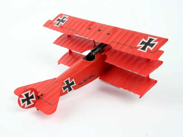 Starter Kit repülőgép 74116 - Fokker DR.1 Triplane (1:72)
