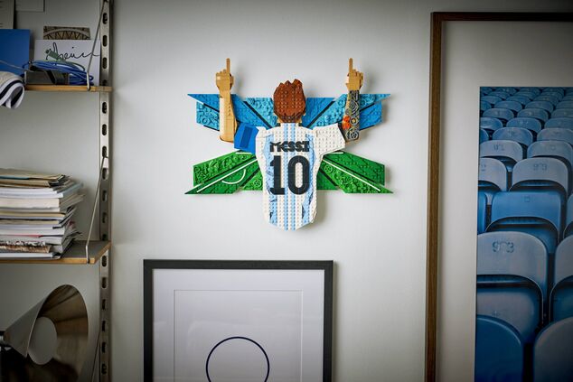LEGO® Editions 43018 Lionel Messi – Okamih víťazstva