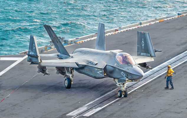 Modellbausatz Flugzeug 1469 - F-35C Lightning II (1:72)