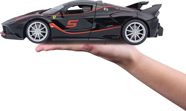 Bburago 1:18 Ferrari TOP FXX K Schwarz