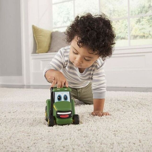 JD Kids John Deere - Traktor Johnny zatlač a choď 15 cm
