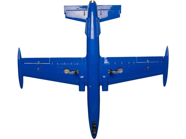 Hangar 9 Aermacchi MB-339 2.1m ARF, zaťahovací podvozok