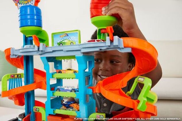 Mattel Hot Wheels City color shifters autoumyváreň so špirálou