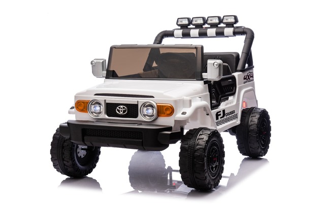 Elektrické autíčko Toyota FJ Cruiser XXL s pohonom 4x4, licencované (Dvojmiestne), biele,