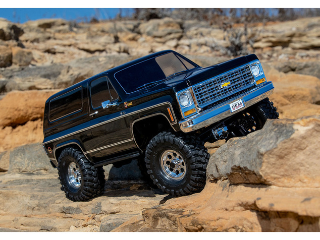 Traxxas TRX-4 Chevrolet K5 Blazer 1979 1:10 RTR čierna