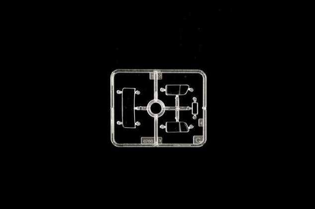 Model Kit military 6760 - Kfz. 305 Opel Blitz Typ A 4x4 (1:35)