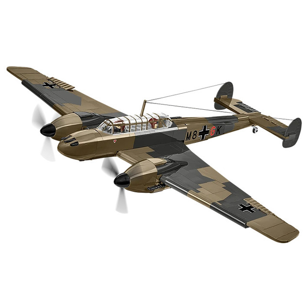 Cobi II WW Messerschmitt Bf 110C, 1:32, 573 p, 2 f