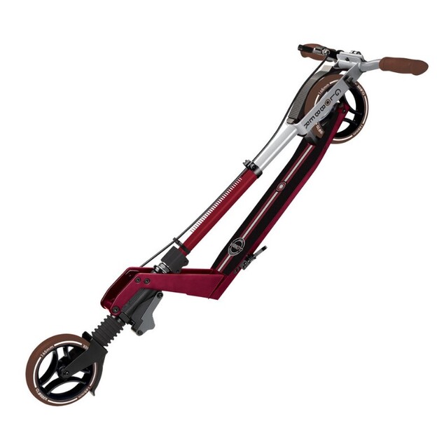 Globber Kolobežka One K 165 Deluxe Vintage Red s prednym tlmičom a brzdou, nosnosť 100kg