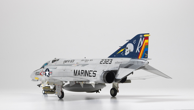 Modellbausatz Flugzeug 12315 - USMC F-4B/N VMFA-531 "GRAY GHOSTS" (1:48)