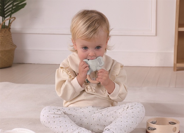 2Kids Toys Set de jucării Montessori pentru cei mici