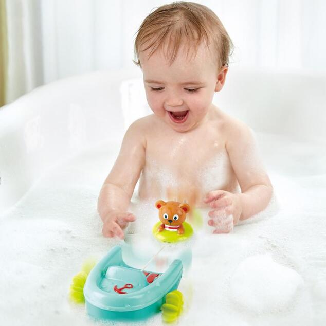 Hape Schlepper mit Teddybär